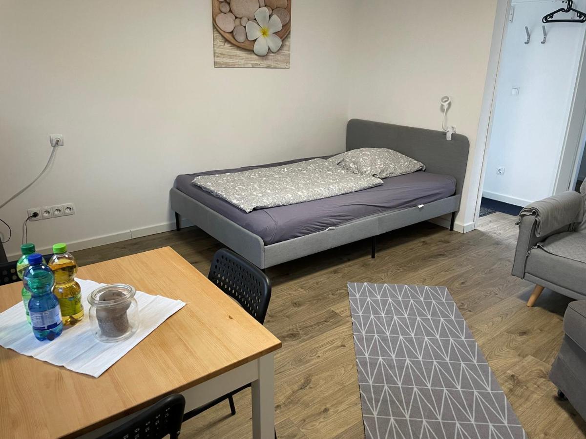 Gemuetliche 1-Zimmer Wohnung Mit Eigenem Eingang Wesseling Zewnętrze zdjęcie